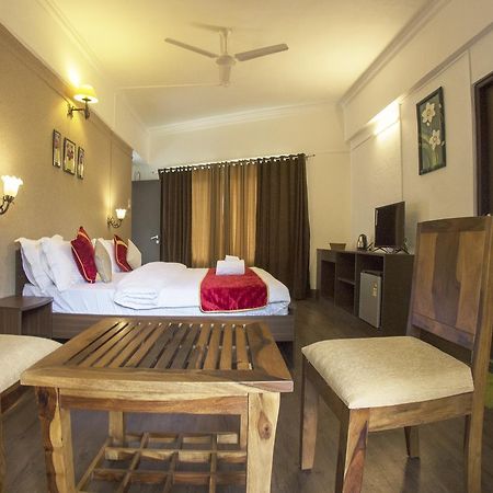 Velvet County Resort & Spa Lonavala Bagian luar foto