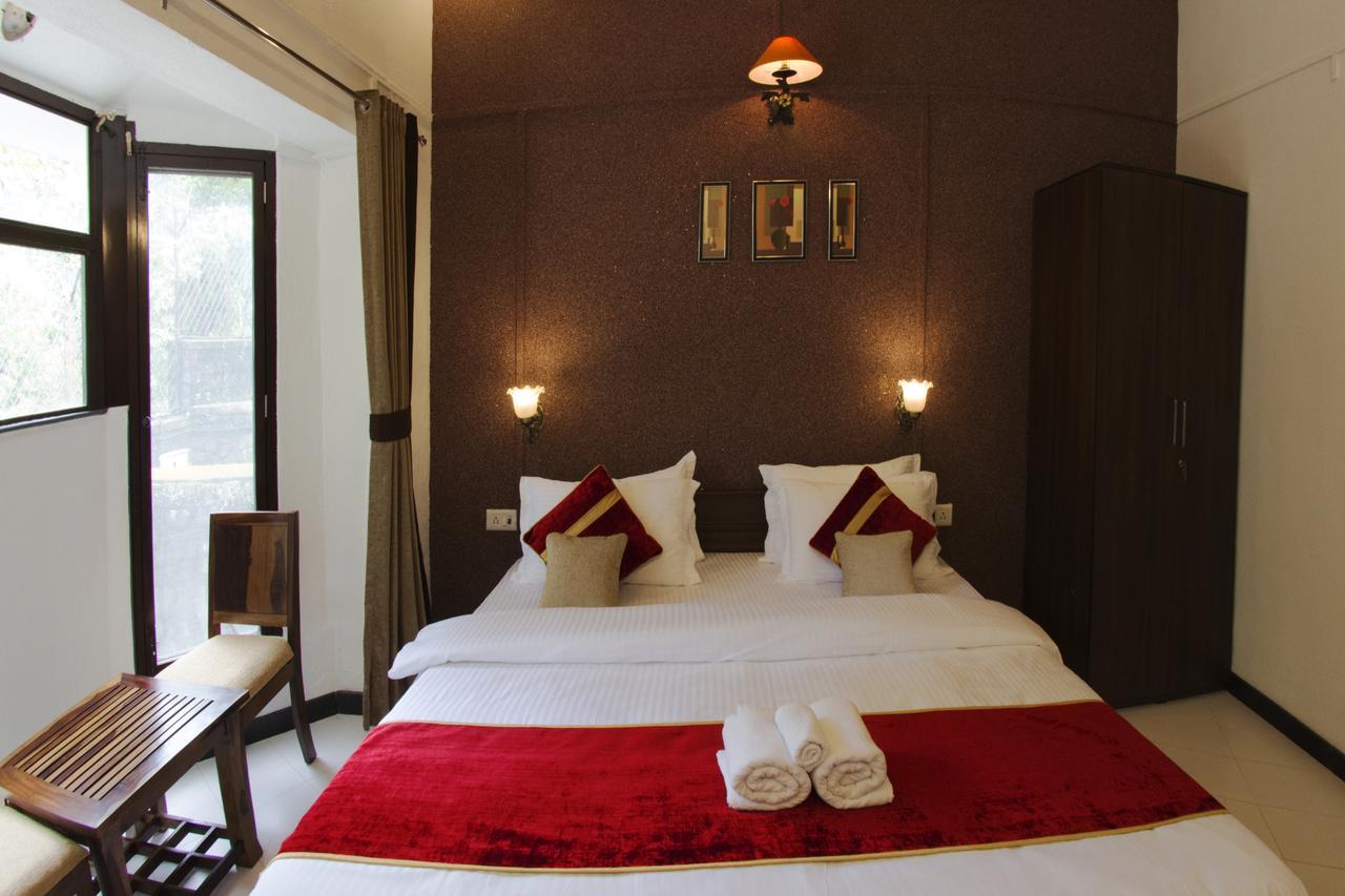 Velvet County Resort & Spa Lonavala Bagian luar foto