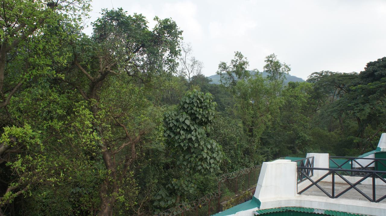 Velvet County Resort & Spa Lonavala Bagian luar foto