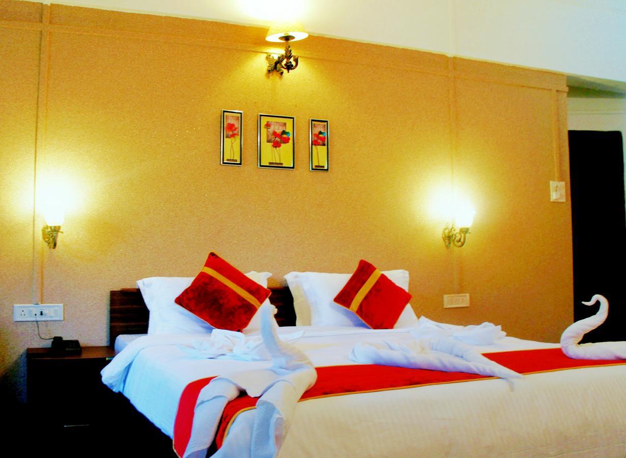 Velvet County Resort & Spa Lonavala Bagian luar foto